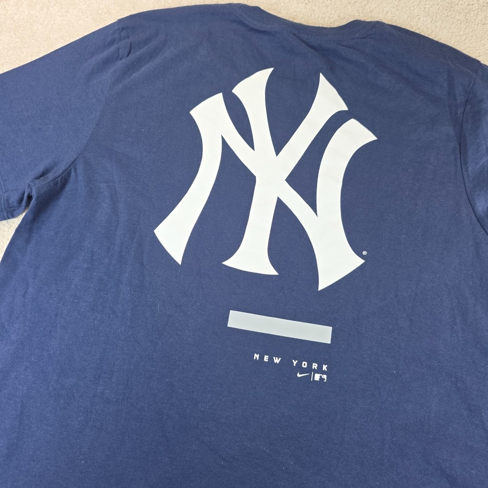 Nike T-Shirt Mens M Navy Blue New York Yankees MLB Short Sleeve Baseball Tee NWT